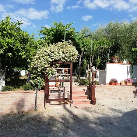 Fabiene Familyholidays Cefalu Exterior photo